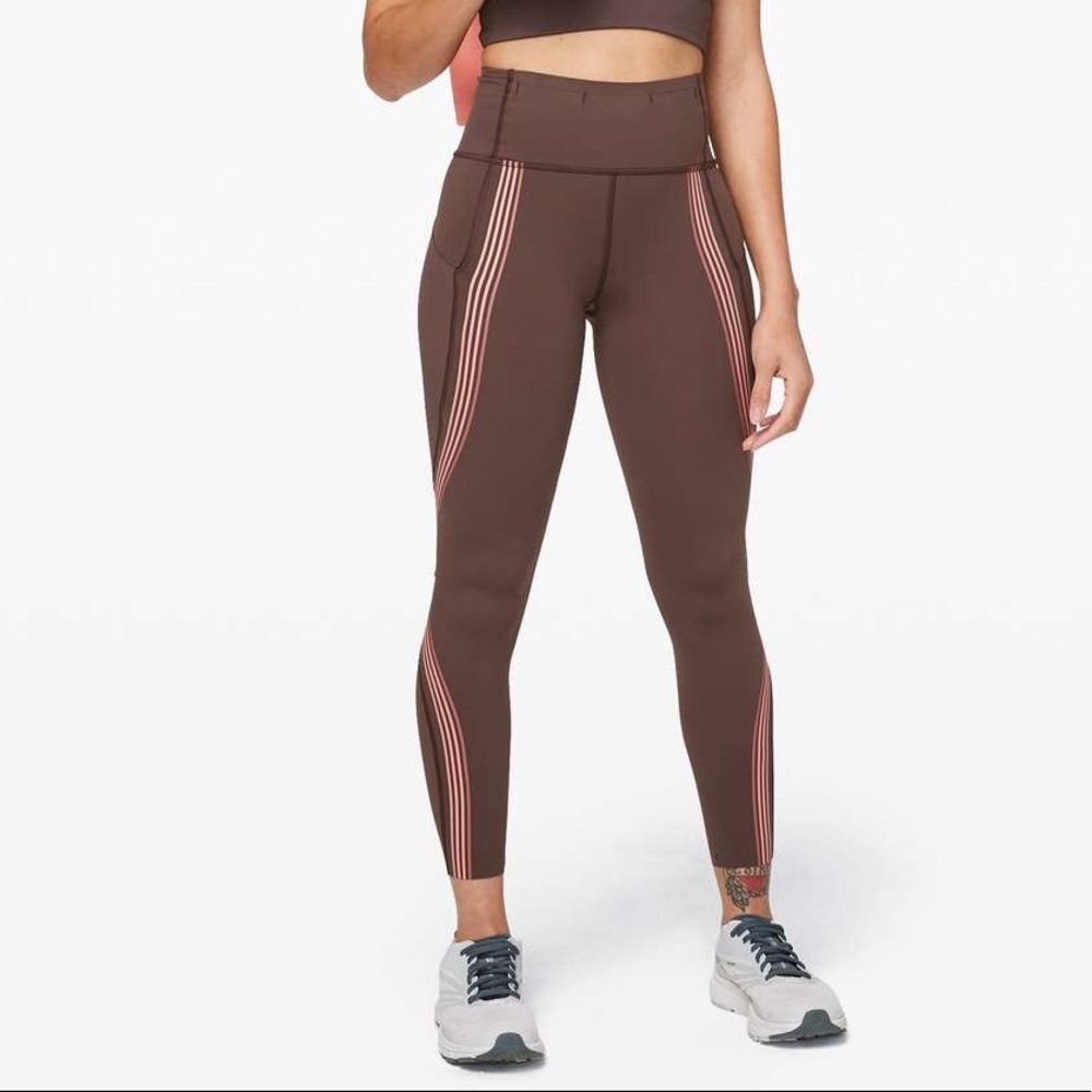 Lululemon Speed Light Tight 25"